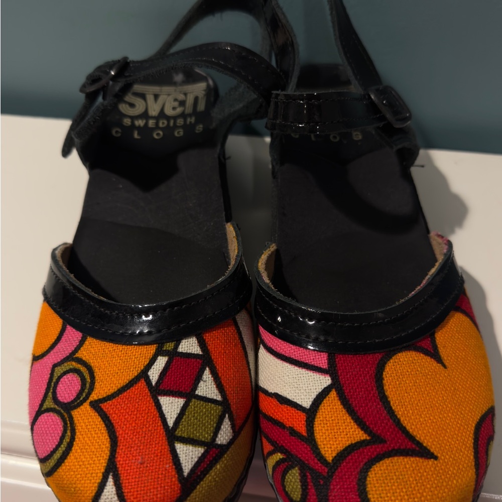 Sven Black Swedish Clogs